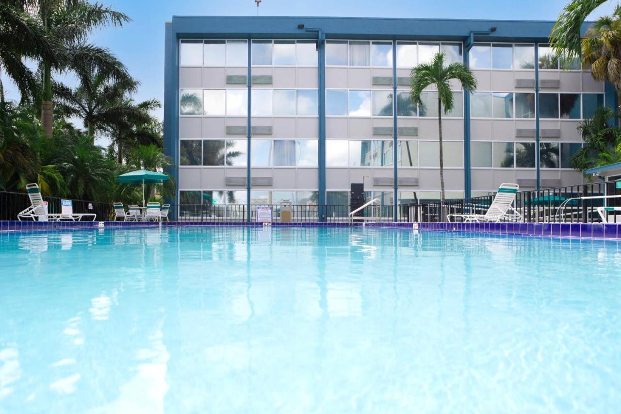 Days Inn By Wyndham Miami International Airport Luaran gambar
